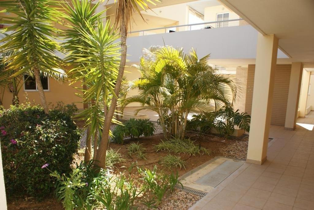 Vila Praia 7 - Beach & Pool Apartment Alvor Exteriör bild